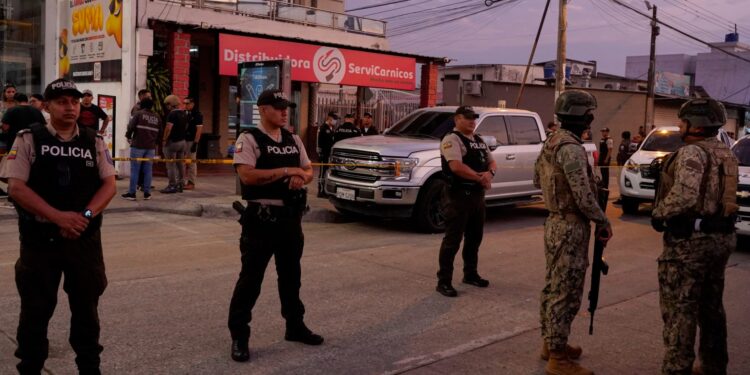 Ισημερινός: Επίθεση ενόπλων σε παραλία στην επαρχία Μαναβί - Έξι νεκροί, ανάμεσά τους και ένα παιδί δύο ετών