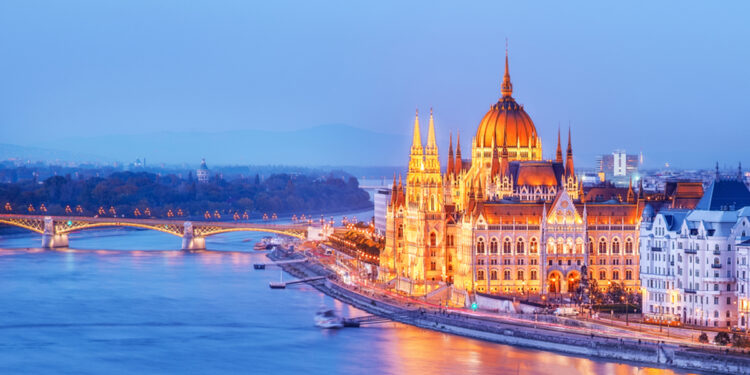 Τα 10 καλύτερα πράγματα που μπορεί να κάνει κανείς στη Βουδαπέστη τον χειμώνα