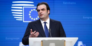 Ανάρτηση-απολογισμός Πιερρακάκη για το 2025: "Καθαρό αποτύπωμα και βάσεις στην ελληνική οικονομία, για νέους δρόμους το 2026 για πολίτες και οικογένειες"