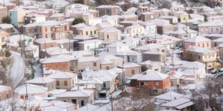 Χιόνια στη Λέσβο και στη Λήμνο