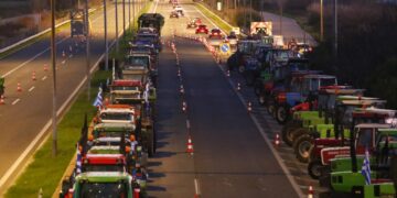 Αγροτικές κινητοποιήσεις: Εισηγήσεις για δυναμική κλιμάκωση και κάθοδο με τρακτέρ στην Αθήνα