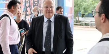 Νίκος Κοτζιάς για την επιχείρηση των ΗΠΑ στη Βενεζουέλα: "Διαπράττουν έγκλημα πολέμου"