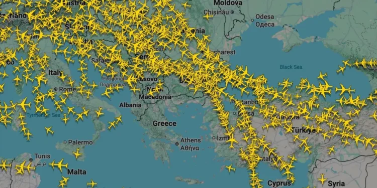 Μπλακ άουτ στα αεροδρόμια της χώρας: Αρχίζει η αποκατάσταση και πραγματοποιούνται πτήσεις