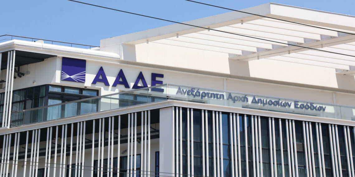 ΑΑΔΕ: Φοροδιαφυγή από γνωστό dating coach άνω των 300.000 ευρώ – Πώς τον εντόπισαν