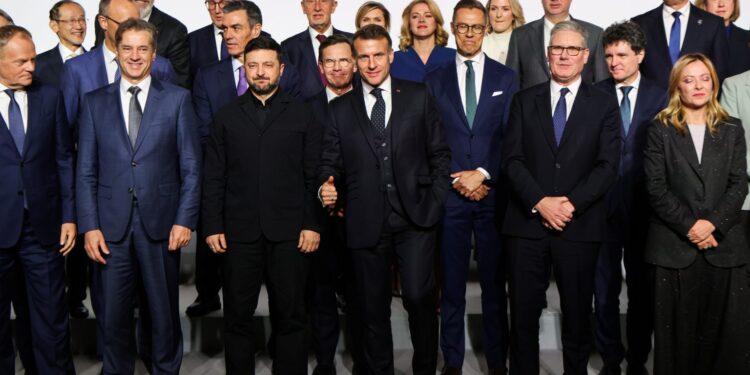 Συμφωνία Στάρμερ, Μακρόν και Ζελένσκι για την ανάπτυξη πολυεθνικής δύναμης στην Ουκρανία σε περίπτωση ειρηνευτικής συμφωνίας