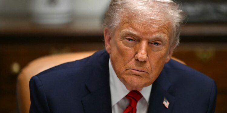 Τραμπ για τα σχέδιά του να κατακτήσει τη Γροιλανδία: «Ο αμερικανικός στρατός είναι πάντα μία επιλογή»