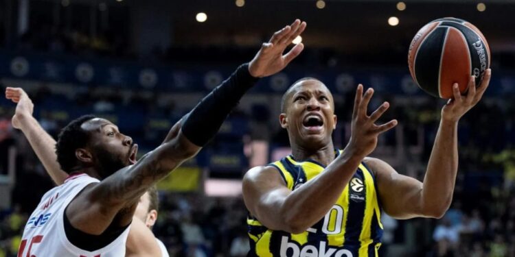 EuroLeague: Ο Ολυμπιακός έχασε στην Κωνσταντινούπολη 88-80 από την αποφασισμένη Φενέρμπαχτσε