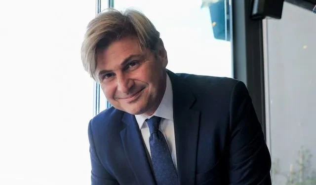 Νικόλας Φαραντούρης στην ΕΡΤ για την Καρυστιανού: "Ενα κίνημα πολιτών θα ήταν καλοδεχούμενο"