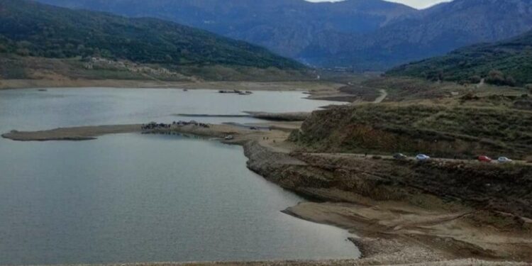Κρήτη: Σήμα κινδύνου για τη λειψυδρία - «Το νερό φτάνει οριακά μέχρι τέλη Φεβρουαρίου»