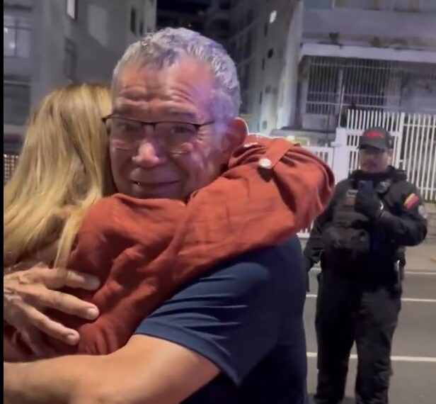 Βενεζουέλα: Απελευθερώθηκαν δύο κορυφαία στελέχη της αντιπολίτευσης