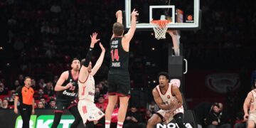 Euroleague: Με καλή εμφάνιση στο δεύτερο ημίχρονο ο Ολυμπιακός νίκησε στο ΣΕΦ με 95-80 τη Μπάγερν Μονάχου