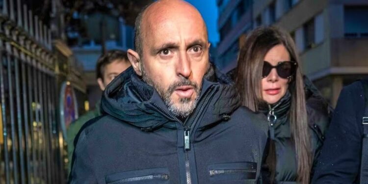 Ελβετία: Συνελήφθη ο ιδιοκτήτης του ελβετικού μπαρ στο Μοντανά - Κρίθηκε ότι υπήρχε κίνδυνος να διαφύγει εκτός της χώρας