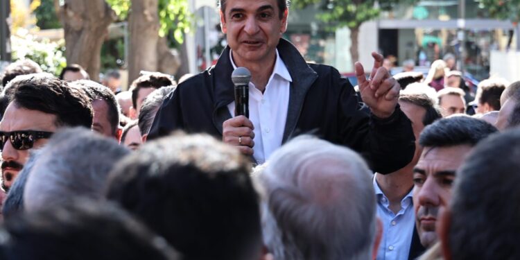 Ομιλία Μητσοτάκη στο Μοσχάτο: "Τους πειραματισμούς με τον λαϊκισμό η χώρα τους πλήρωσε πολύ ακριβά στο παρελθόν"