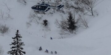 Γαλλία: Χιονοστιβάδες σε δύο χιονοδρομικά κέντρα στις Άλπεις - Νεκροί τρεις σκιέρ