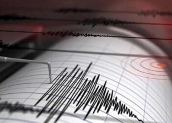 Σεισμός 6,5 Ρίχτερ "ταρακούνησε" την ανατολική Ινδονησία