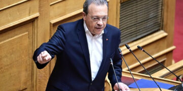 Απάντηση Φάμελλου στην κυριακάτικα ανάρτηση Μητσοτάκη: "Δεν είναι αλά καρτ η απαίτηση για Διεθνές Δίκαιο"