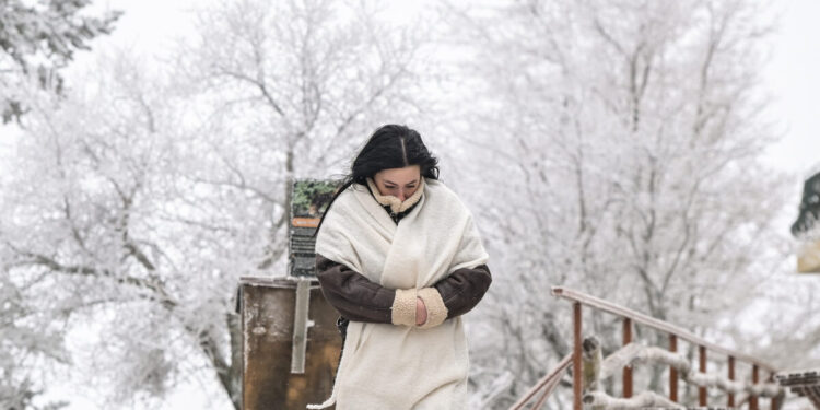Παγωνιά σε όλη τη χώρα - Τα πρώτα χιόνια στην Πάρνηθα