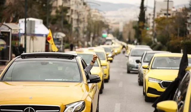 Απεργία των ταξί: Παρατείνεται και για σήμερα, Πέμπτη 15/1