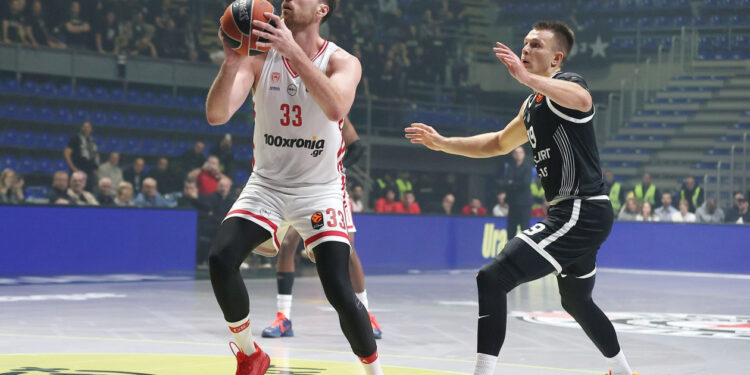 Euroleague: Παρτιζάν - Ολυμπιακός 66-104