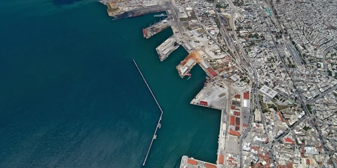 Θεσσαλονίκη: Εντοπίστηκε στο λιμάνι οβίδα, πιθανώς του Β’ Παγκοσμίου Πολέμου