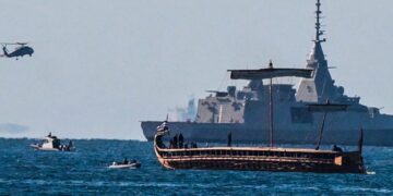 Σε κλίμα ενθουσιασμού η υποδοχή της πρώτης φρεγάτας Belharra, «Κίμων»