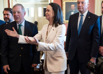 Η Μαρία Κορίνα Ματσάδο προσέφερε στον Τραμπ το Νόμπελ Ειρήνης που της είχε απονεμηθεί τον Δεκέμβριο