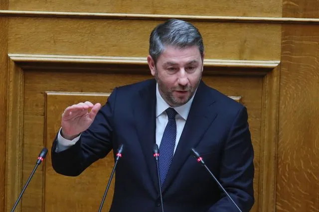 Κριτική Νίκου Ανδρουλάκη για τη νέα σύμβαση Hellenic Train: “Το παρελθόν της τραγωδίας στα Τέμπη δεν διαγράφεται”