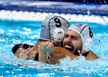 Ευρωπαϊκό πρωτάθλημα πόλο: Ηρωική η εθνική Ελλάδας νίκησε την Κροατία με 11-10 και βάζει πλώρη για τα ημιτελικά