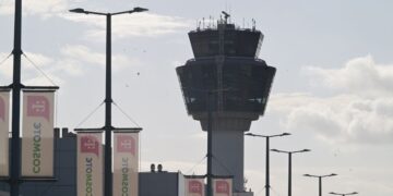 Δραματική προειδοποίηση του πρόεδρου των Ελεγκτών Εναέριας Κυκλοφορίας: «Πιθανό ένα νέο μπλακ άουτ το επόμενο διάστημα»
