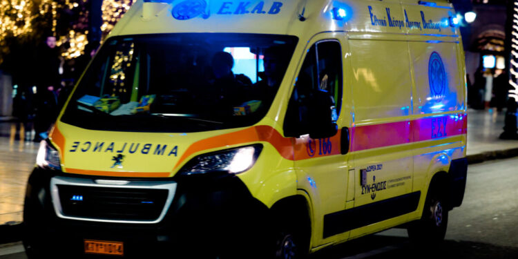 Τροχαίο στην Πυλαία Θεσσαλονίκης - Μία γυναίκα τραυματίας