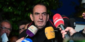 Απογοήτευση στους αγρότες από τη συνάντηση στο Μαξίμου – «Συνεχίζουμε, στο τραπέζι και η κάθοδος στην Αθήνα»