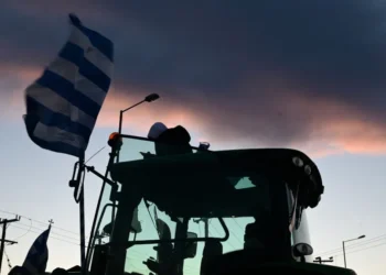 Αποχωρούν οι αγρότες από τα μπλόκα - Ανοιχτό παραμένει το ενδεχόμενο για συλλαλητήρια, ίσως και στην Αθήνα