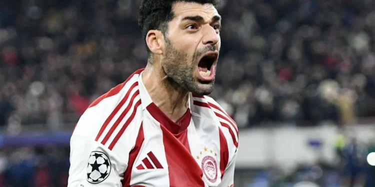 Champions League: Ο Ολυμπιακός με κορυφαίο τον Τζολάκη νίκησε την Λεβερκούζεν 2-0 - Στο Άμστερνταμ θα παιχτεί η μεγάλη πρόκριση