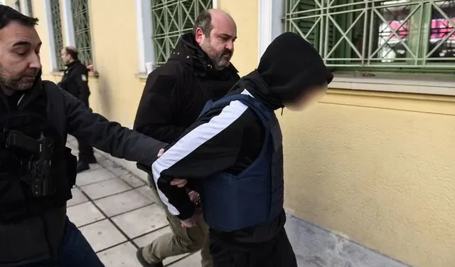 Άγριος ξυλοδαρμός μέσα στις φυλακές Κασσαβέτειας του 16χρονου που δολοφόνησε τον 17χρονο στις Σέρρες