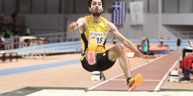 Καταπληκτικός με άλμα στα 8,25 μ. ο Τεντόγλου στην Παιανία – Έπιασε το όριο για το Παγκόσμιο Πρωτάθλημα κλειστού στίβου στο Τορούν και για το Ευρωπαϊκό Πρωτάθλημα ανοιχτού στίβου στο Μπέρμιγχαμ