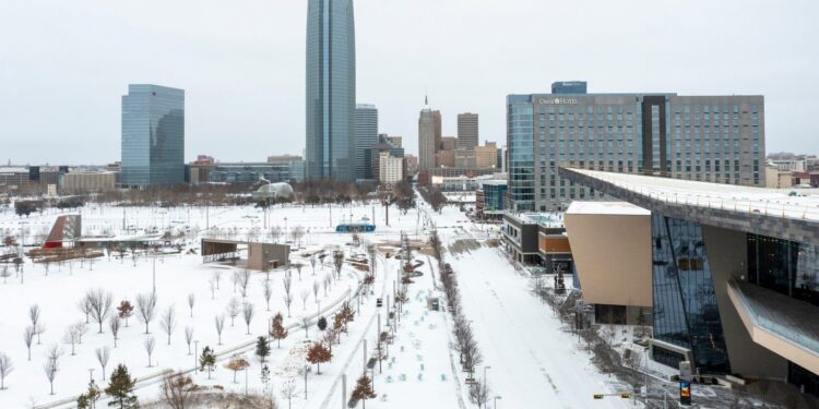 Βαρυχειμωνιά χτυπά τις ΗΠΑ: Σε κατάσταση έκτακτης κηρύχθηκαν ανάγκης τουλάχιστον 16 Πολιτείες – Ακυρώνονται χιλιάδες πτήσεις