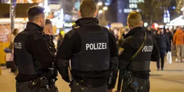 Γερμανία: Αιματηρό επεισόδιο με πυροβολισμούς στο Βερολίνο – Πέντε τραυματίες