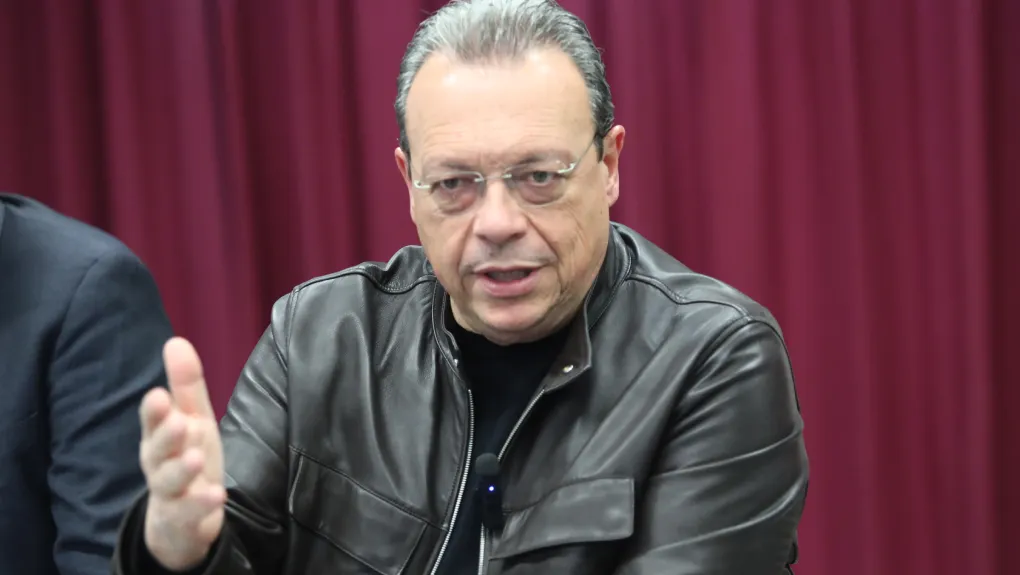 Σωκράτης Φάμελλος από την Καλλιθέα: "Η κυβέρνηση των «αρίστων» απαξίωσε την Πολιτεία"