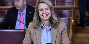 Εξεταστική Επιτροπή ΟΠΕΚΕΠΕ: Έντονη αντιπαράθεση Μιλένας Αποστολάκη με την μάρτυρα πρώην αντιπρόεδρο του ΟΠΕΚΕΠΕ, Δήμητρα Χαλίκια