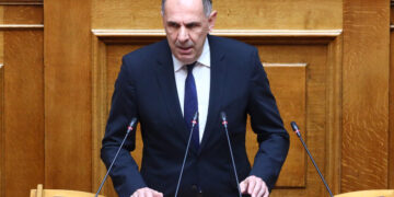 Ο Γιώργος Γεραπετρίτης «αδειάζει» τον Λαζαρίδη για «γκριζάρισμα» του Αιγαίου