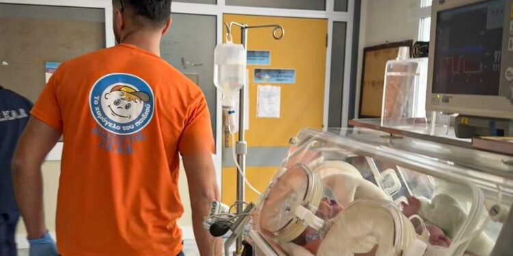 Αεροδιακομιδή για βρέφος 5 ημερών από τη Ρόδο στο Ηράκλειο