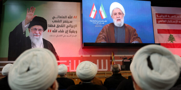 Απάντηση του Ιράν στις απειλές Τραμπ: «Άμεση και άνευ προηγουμένου» απάντηση σε οποιοδήποτε αμερικανικό πλήγμα