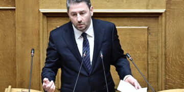 Ο Νίκος Ανδρουλάκης ζητά την παραίτηση Φλωρίδη για την «τροπολογία Κεφαλογιάννη»