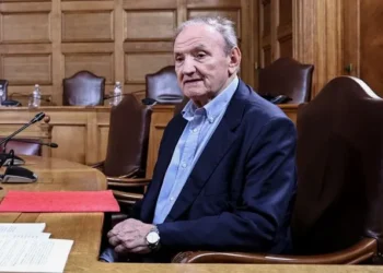 Συνεχίστηκαν οι εργασίες της Εξεταστικής με την εξέταση του Στέφανου Τζουμάκα που… δεν πρόλαβε τον ΟΠΕΚΕΠΕ