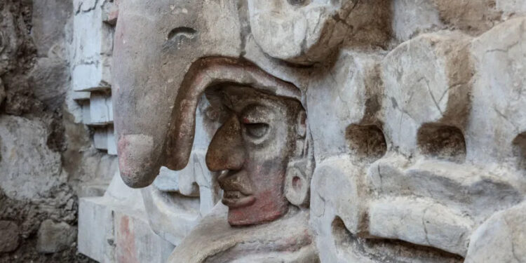 Μεξικό: Εκπληκτική ανακάλυψη τάφου 1.400 ετών του πολιτισμού των Ζαποτέκ