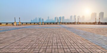 Οδηγός "Do It Yourself": Τα στάδια τοποθέτησης πλακών πεζοδρομίου