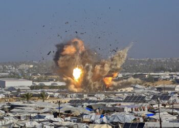 Νέο μακελειό από ισραηλινές επιδρομές στη Γάζα: 32 νεκροί, ανάμεσά τους και παιδιά