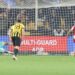 Super League: Με πέναλτι του Ταρέμι στο 90+16΄ ο Ολυμπιακός πήρε ισοπαλία 1-1 από την ΑΕΚ στην "Allwyn Arena"