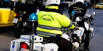 Ληστεία σε κοσμηματοπωλείο στη Κατερίνη με λεία κοσμήματα αξίας 300.000 ευρώ - Στο νοσοκομείο με τραύματα ο 54χρονος κοσμηματοπώλης