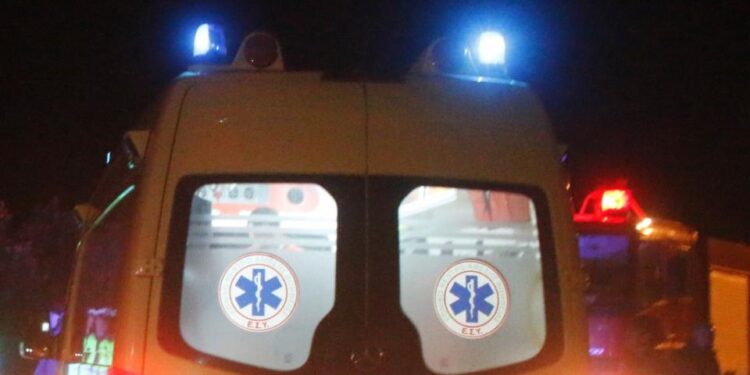 Κρήτη: Στο Νοσοκομείο Χανίων 28χρονος που έπεσε από ύψος 5 μέτρων έξω από νυχτερινό κέντρο